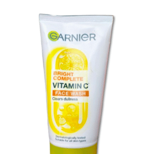 Garnier Bright Complete Vitamin C face wash 150g